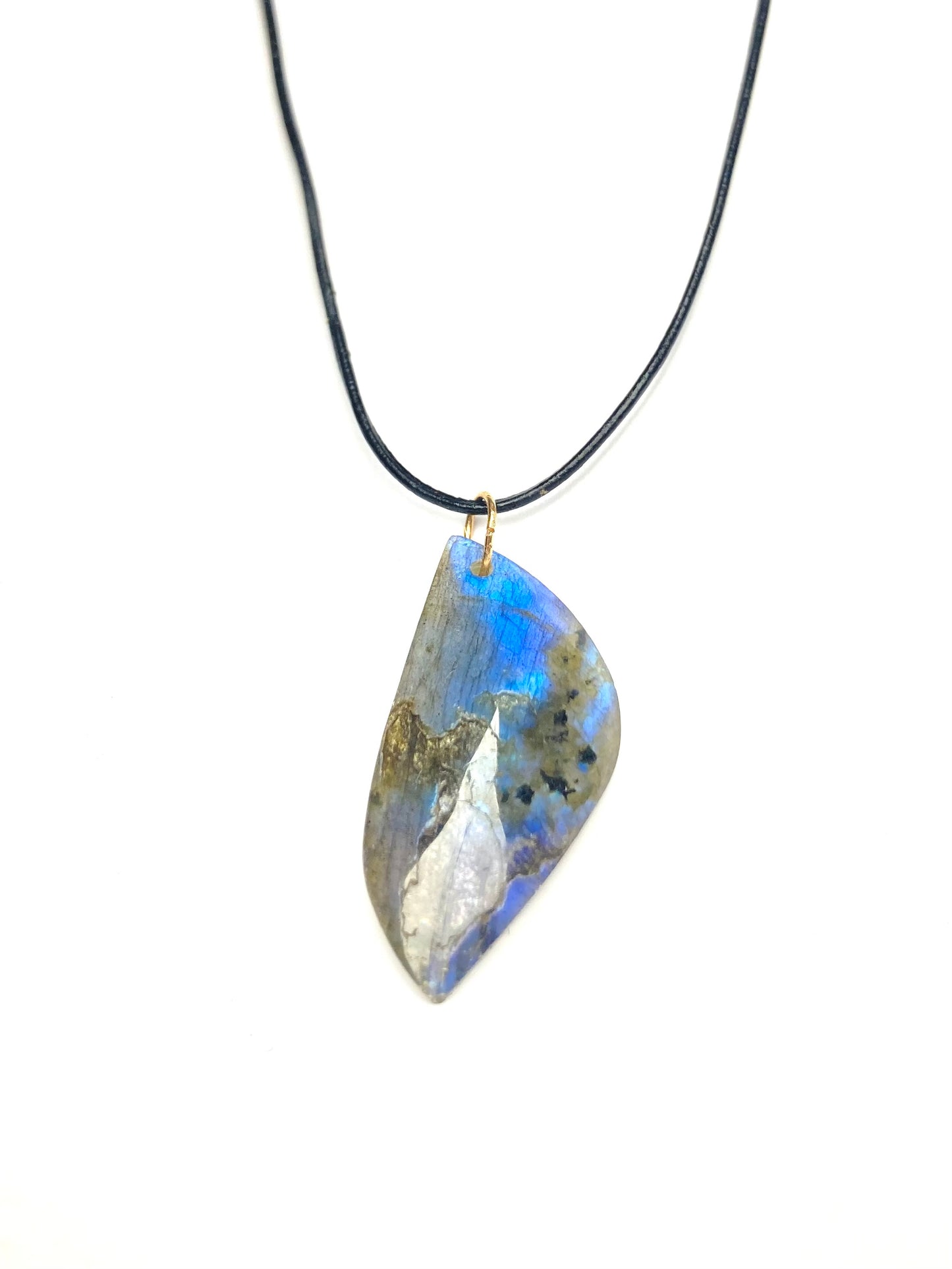 Collana in pelle labradorite